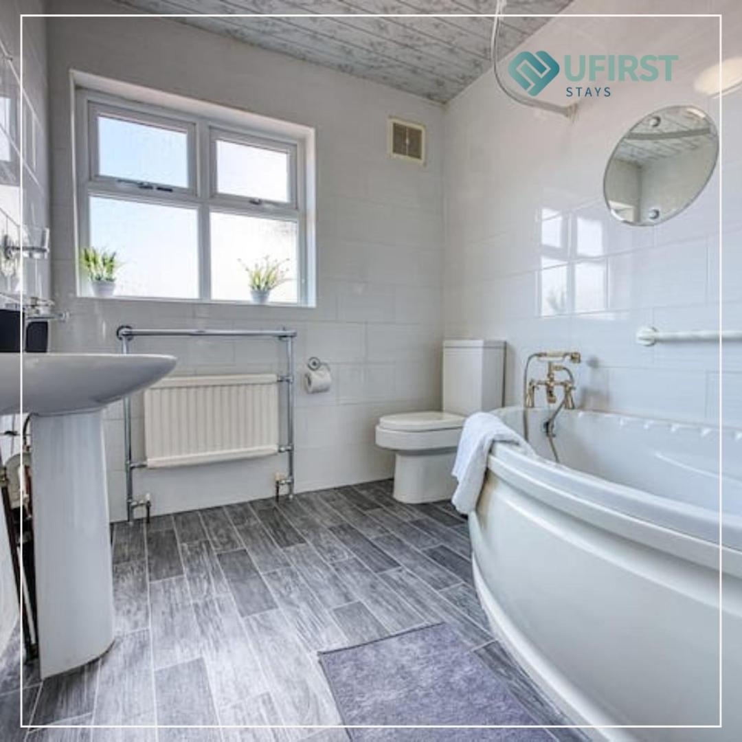 Appartement Your Peaceful Escape 8-Bedroom Home In Nottingham - Near City Hospital, Sherwood & Close To City Centre Nottingham