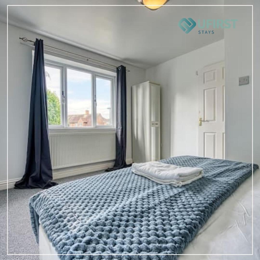 Your Peaceful Escape 8-Bedroom Home In Nottingham - Near City Hospital, Sherwood & Close To City Centre Appartement