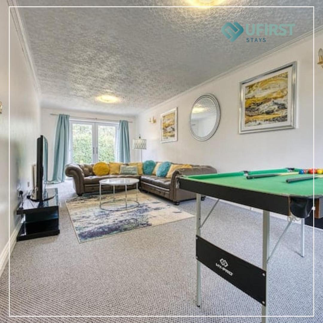 Your Peaceful Escape 8-Bedroom Home In Nottingham - Near City Hospital, Sherwood & Close To City Centre Apartment Nottingham